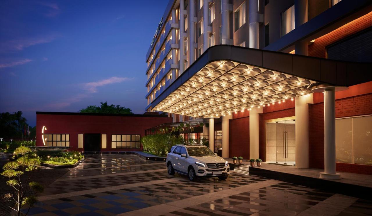 Hyatt Centric Sector17 Chandīgarh Zewnętrze zdjęcie